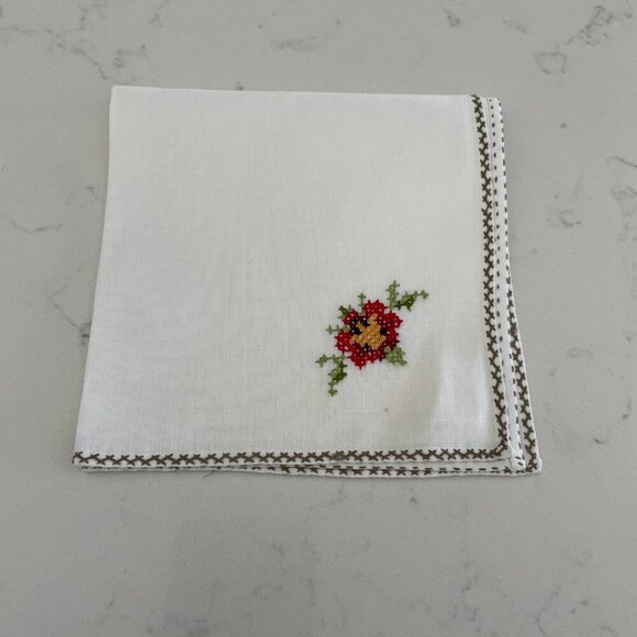 Hand Crafted Set of Six 10" Napkins Cross Stitch Floral Print Cream Green Sz OS - Picture 6 of 7